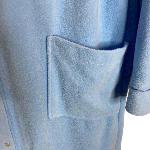 Vintage Blue Lightweight Fleece Long Robe Sz M Embroidered Pockets Snap Unworn - Picture 4 of 9